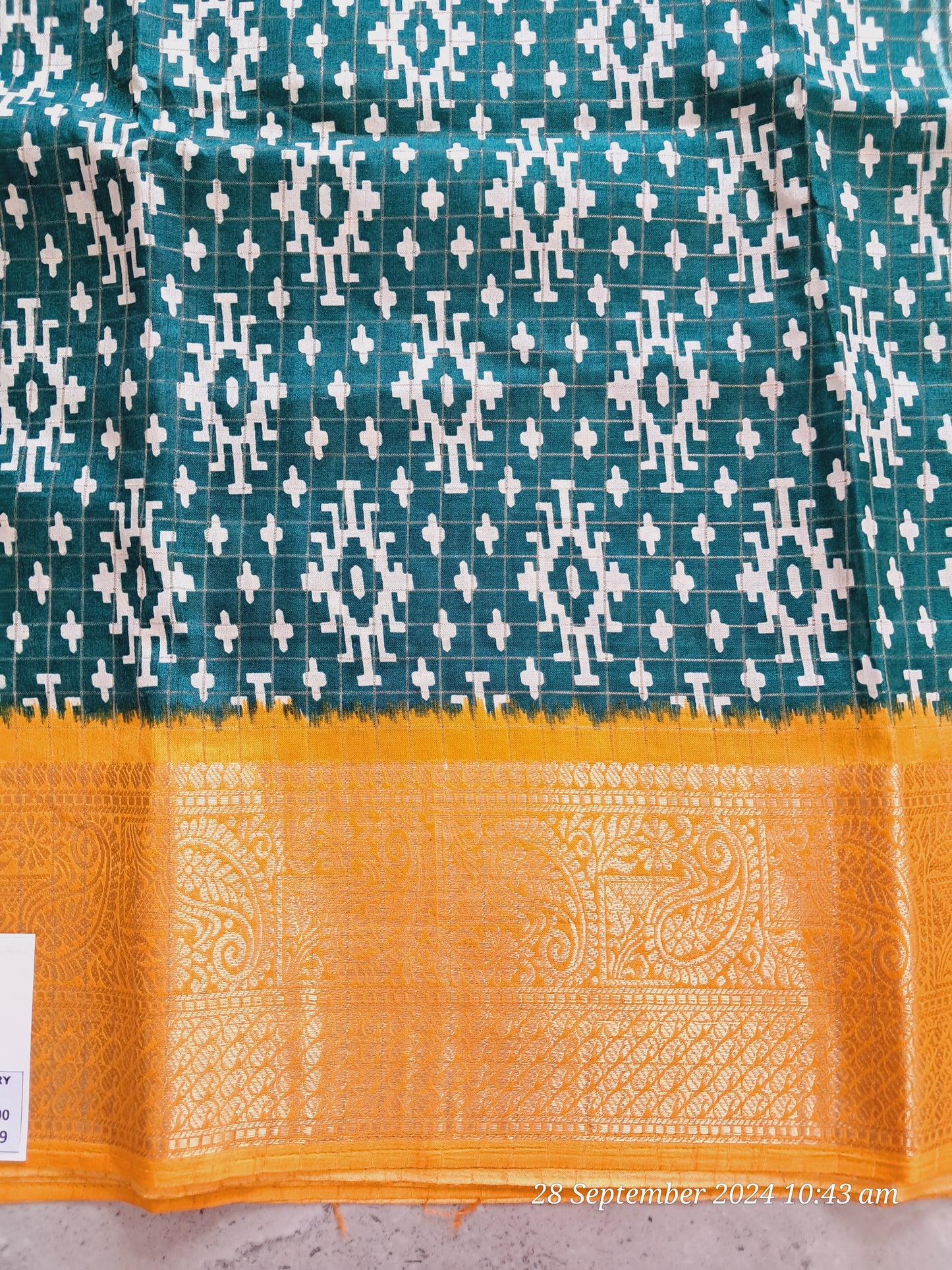 Mangalagiri checks sarees