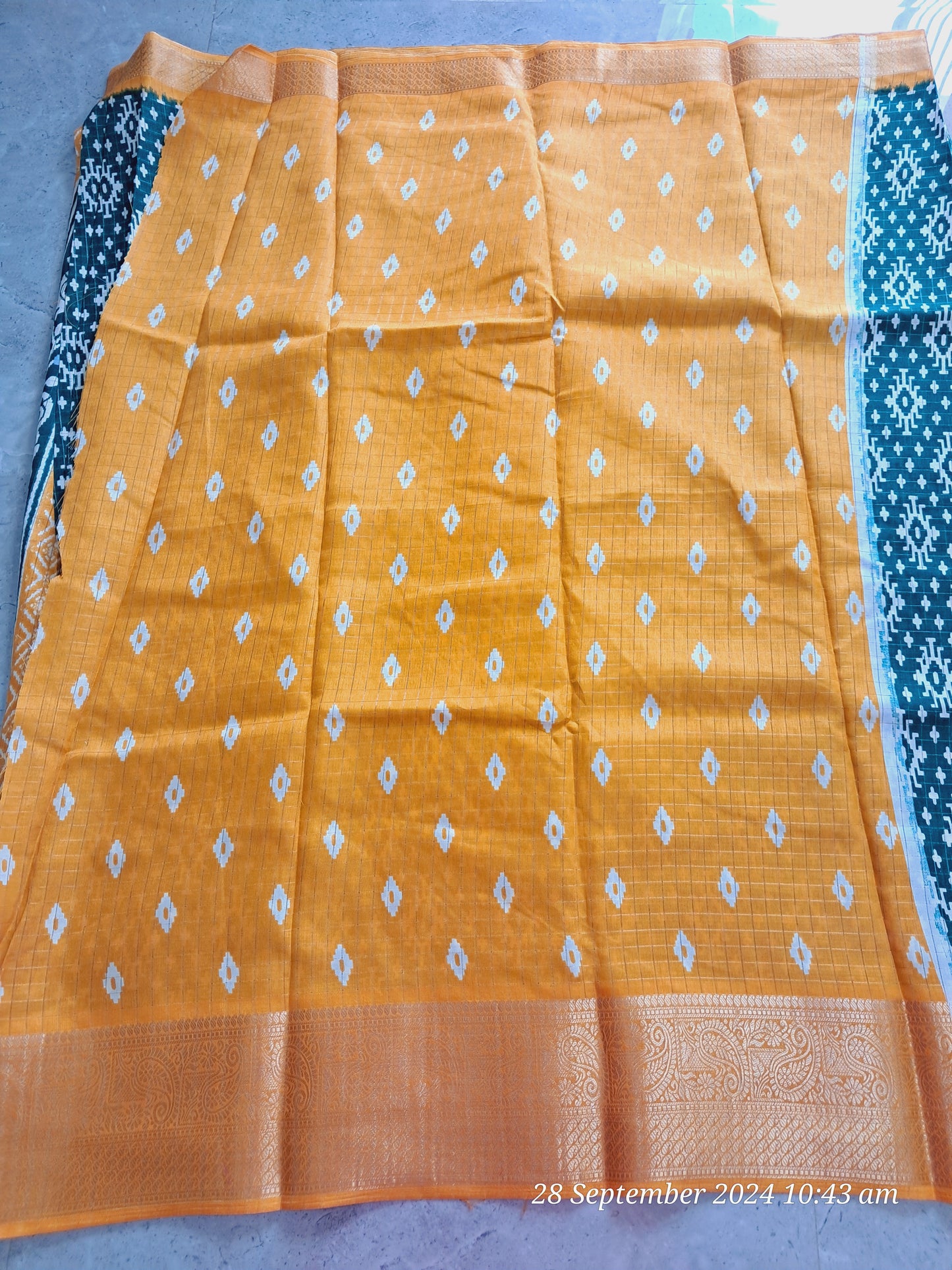 Mangalagiri checks sarees
