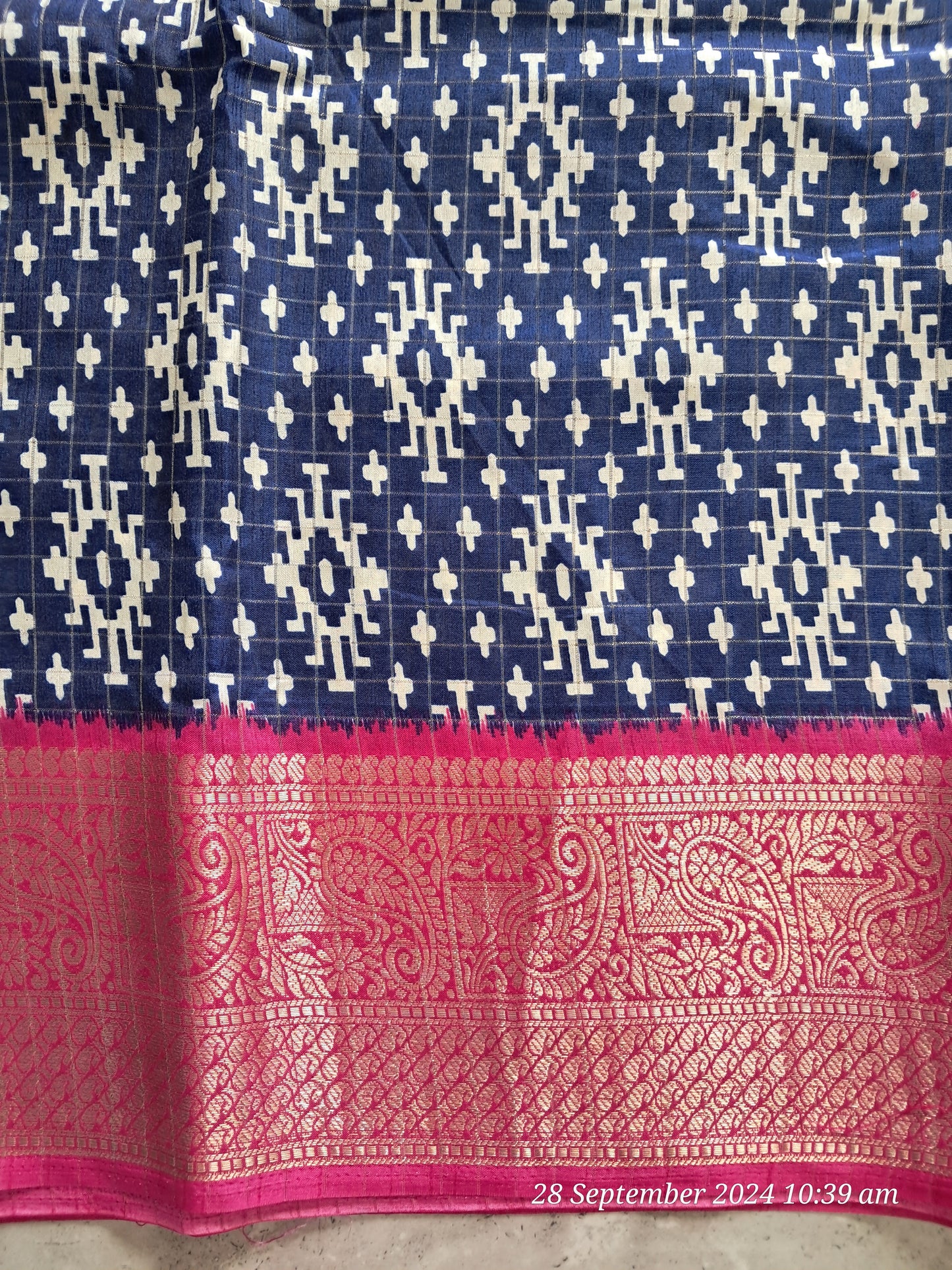 Mangalagiri checks sarees