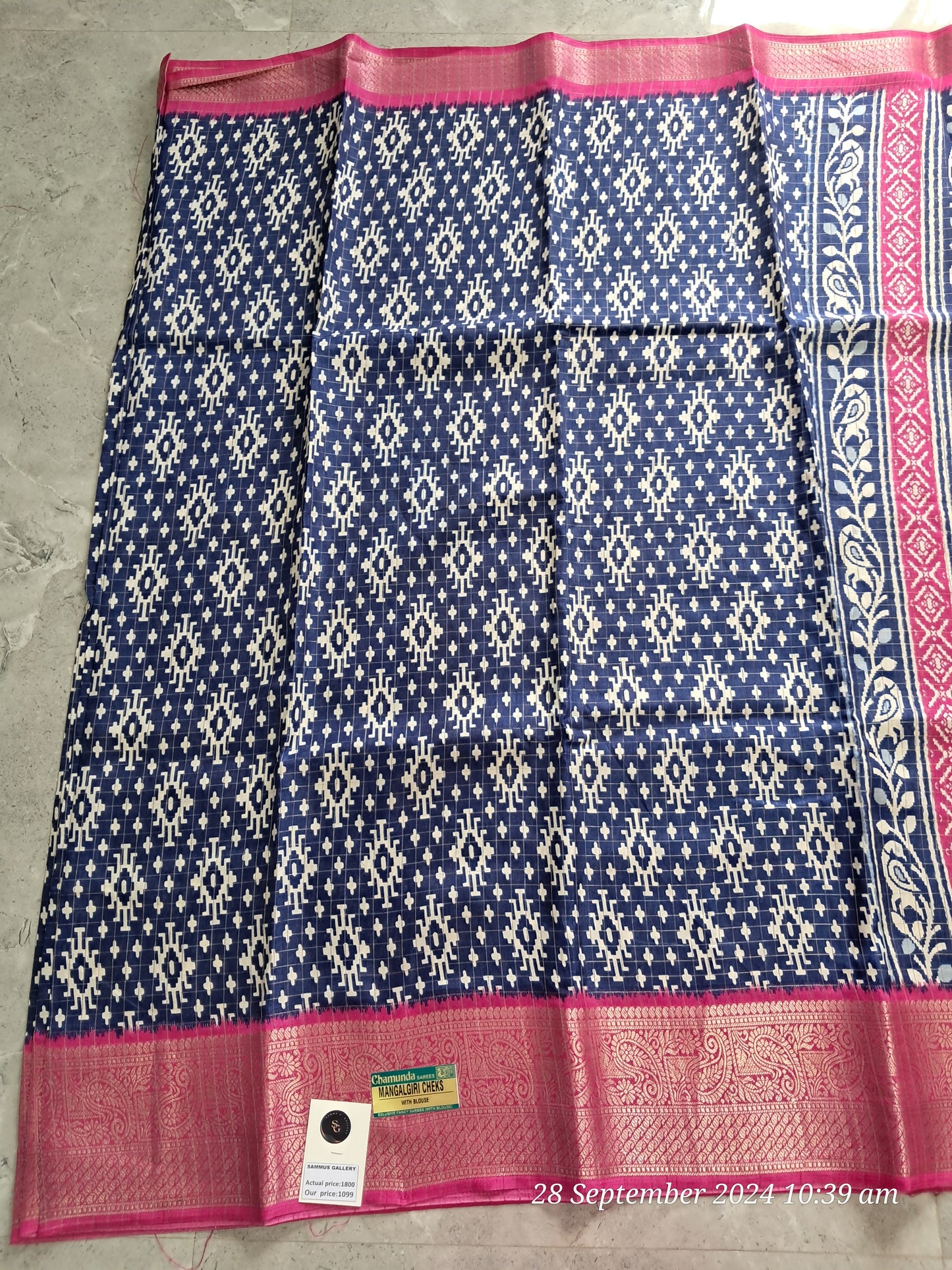 Mangalagiri checks sarees