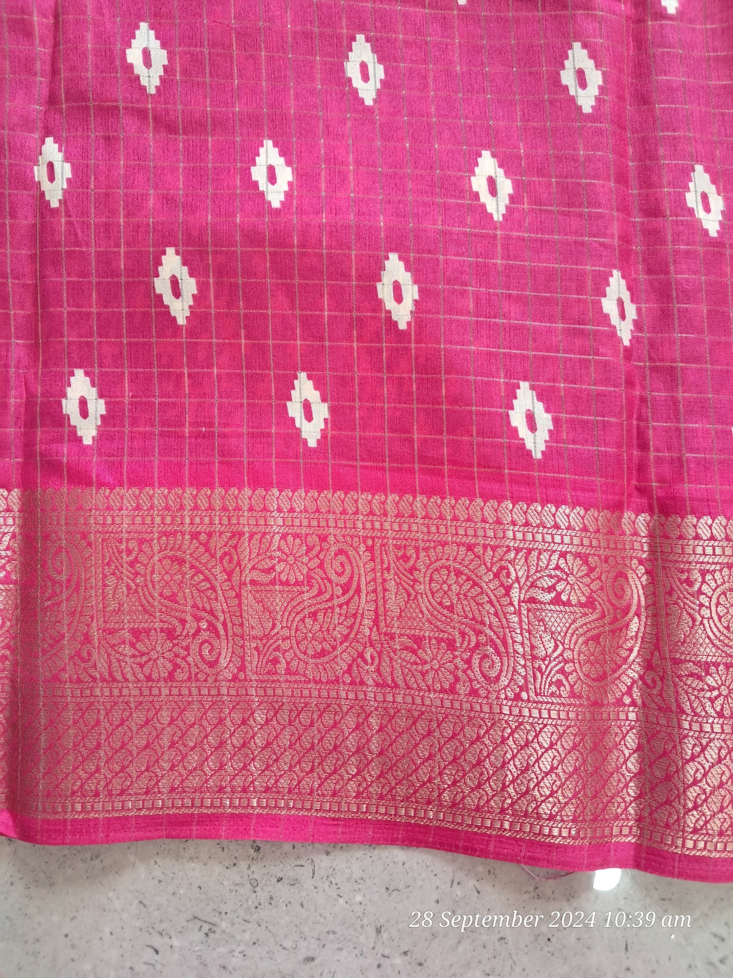 Mangalagiri checks sarees