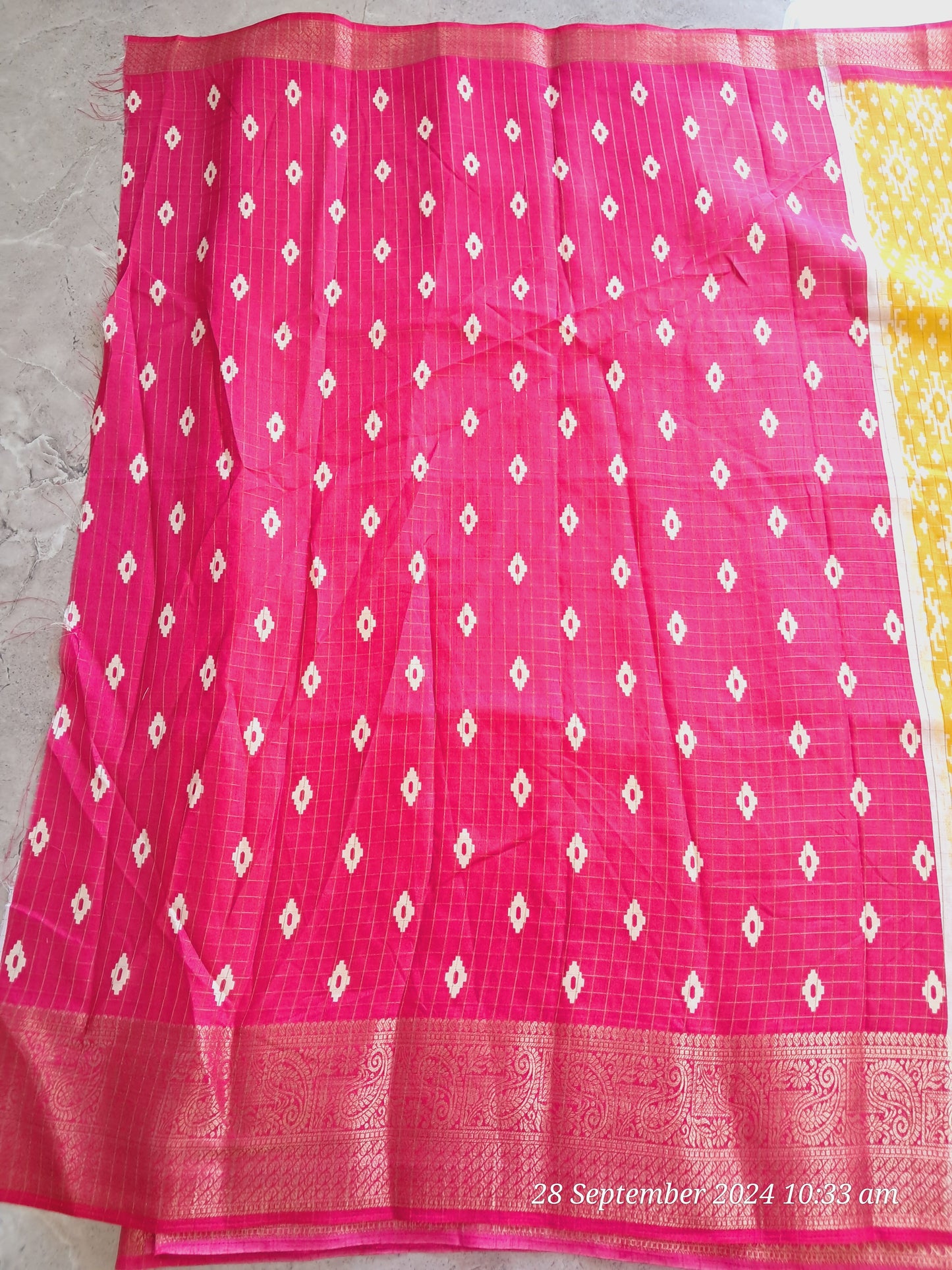 Mangalagiri checks sarees